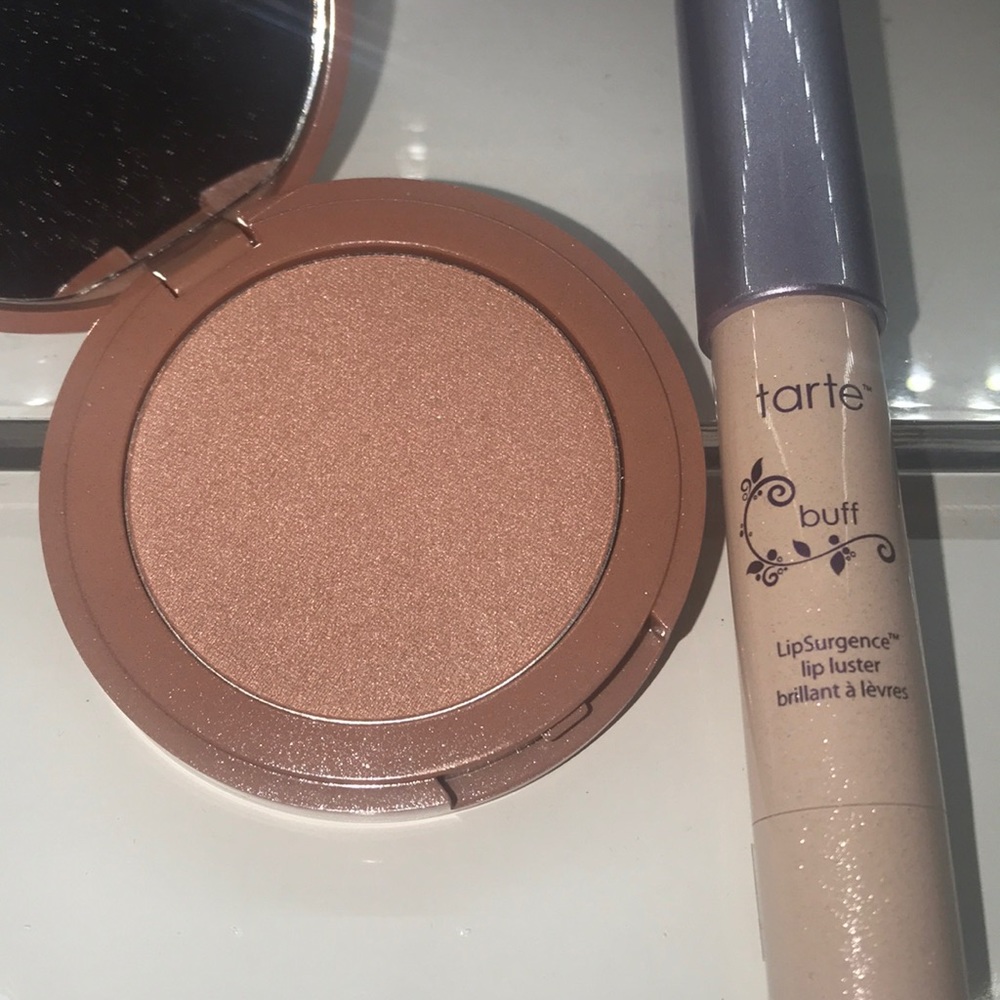 Tarte highlighter and lip luster set